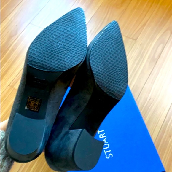 Stuart Wiseman Suede Arkymid Heel - Picture 4 of 5